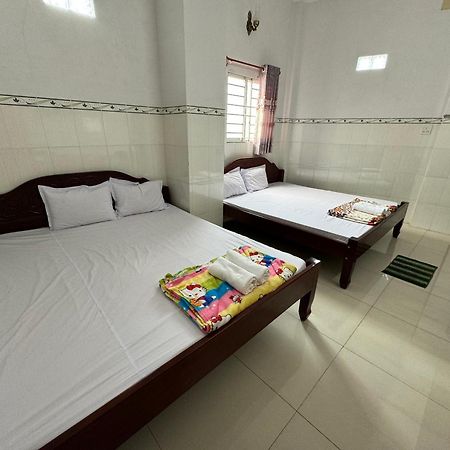 Hotel Nha Nghi Hoa Ly Chau Doc Exteriér fotografie