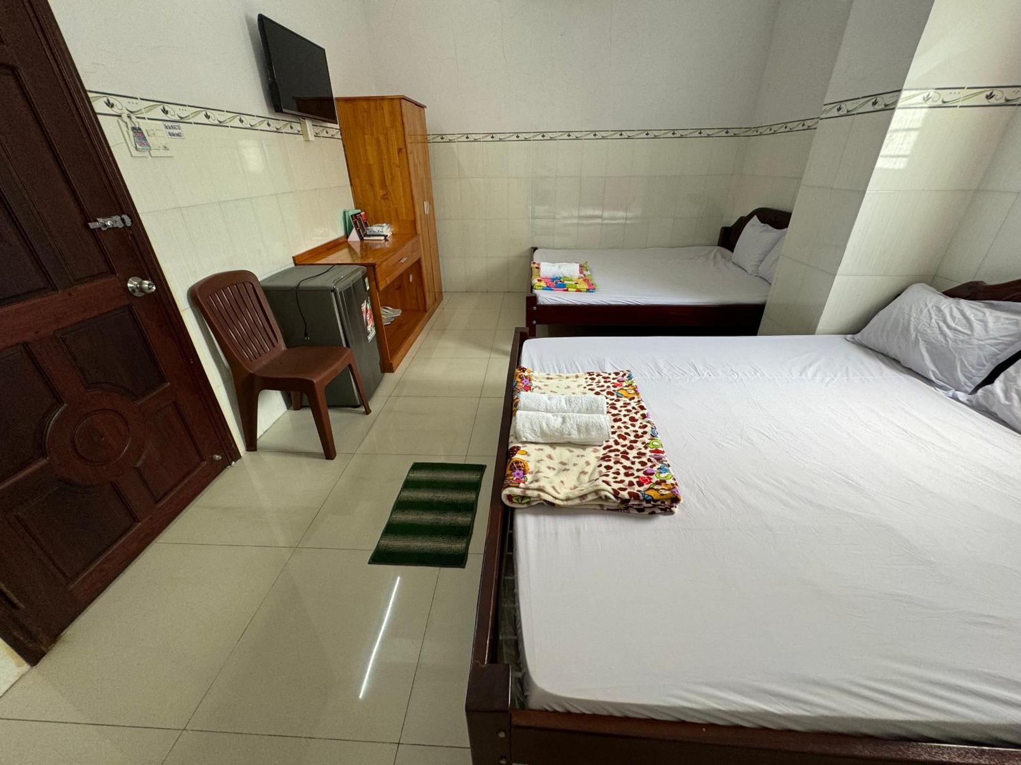 Hotel Nha Nghi Hoa Ly Chau Doc Exteriér fotografie